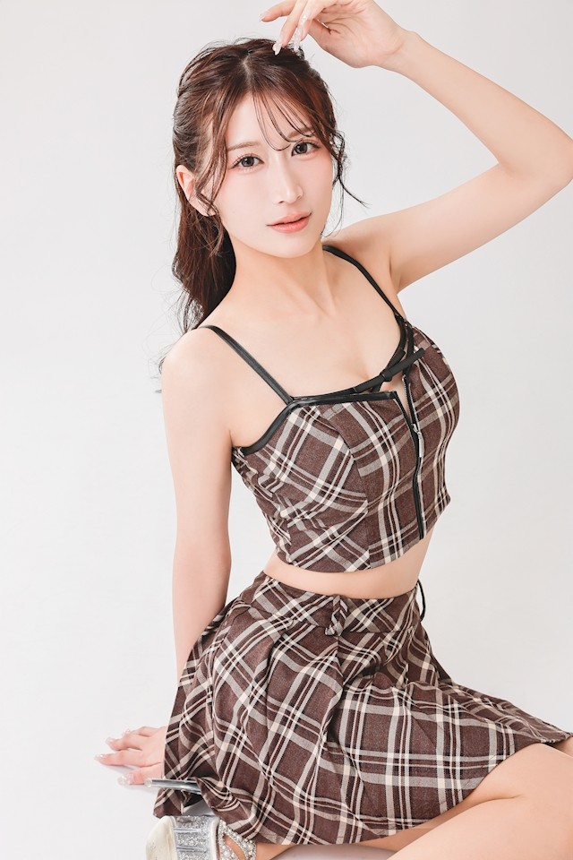 芹沢 莉瀬プロフィール写真6